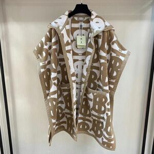 NWT sold out Burberry TB Tan and White Hooded Poncho Swim Wear Coverup